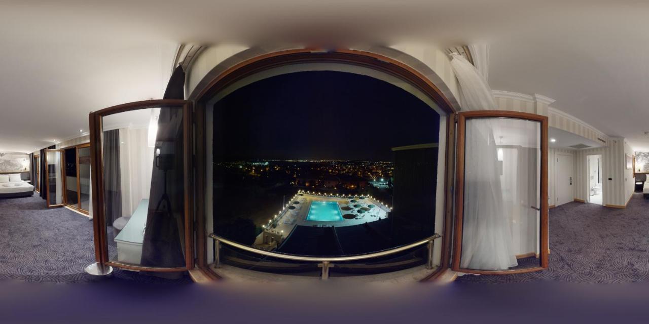 Double Royal Hotel Kocaeli Exteriör bild