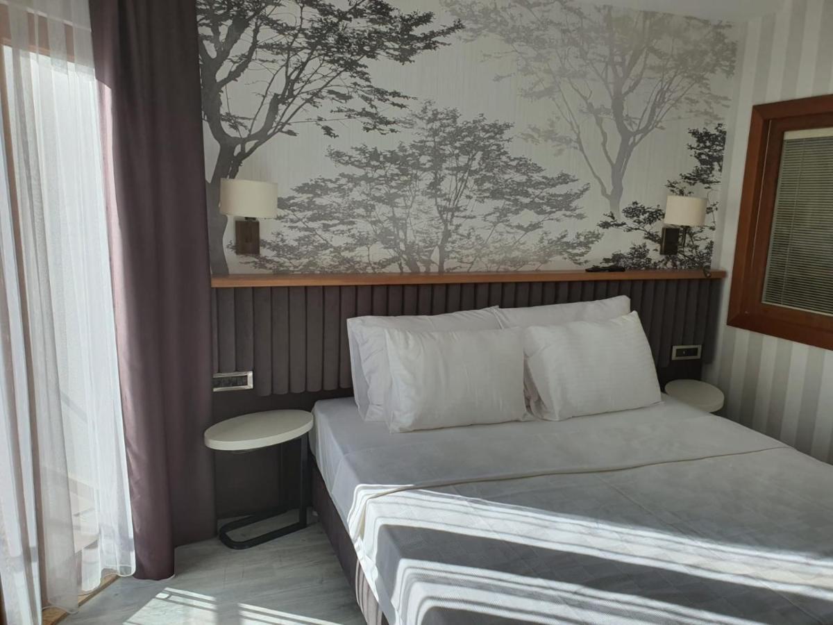 Double Royal Hotel Kocaeli Exteriör bild