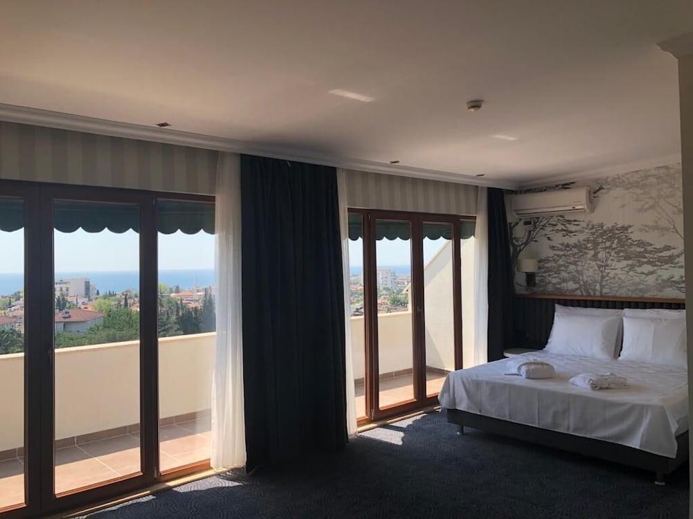 Double Royal Hotel Kocaeli Exteriör bild