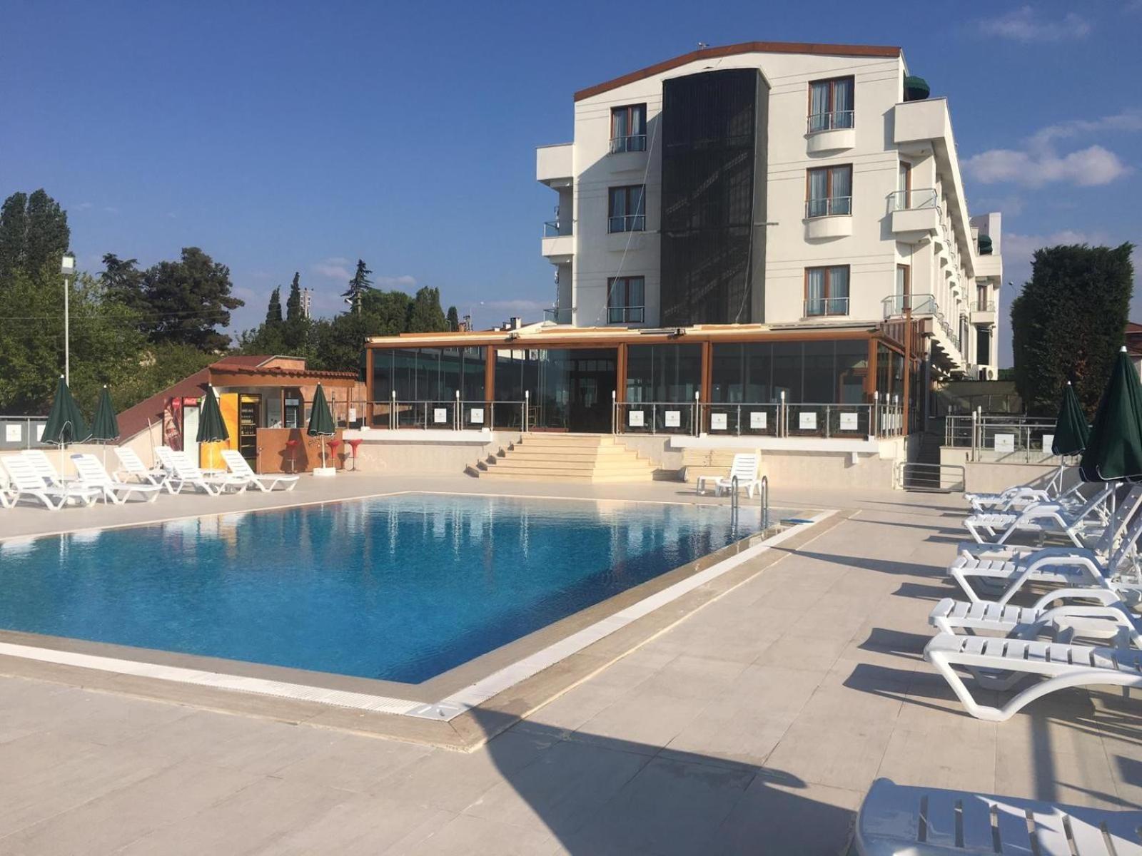 Double Royal Hotel Kocaeli Exteriör bild