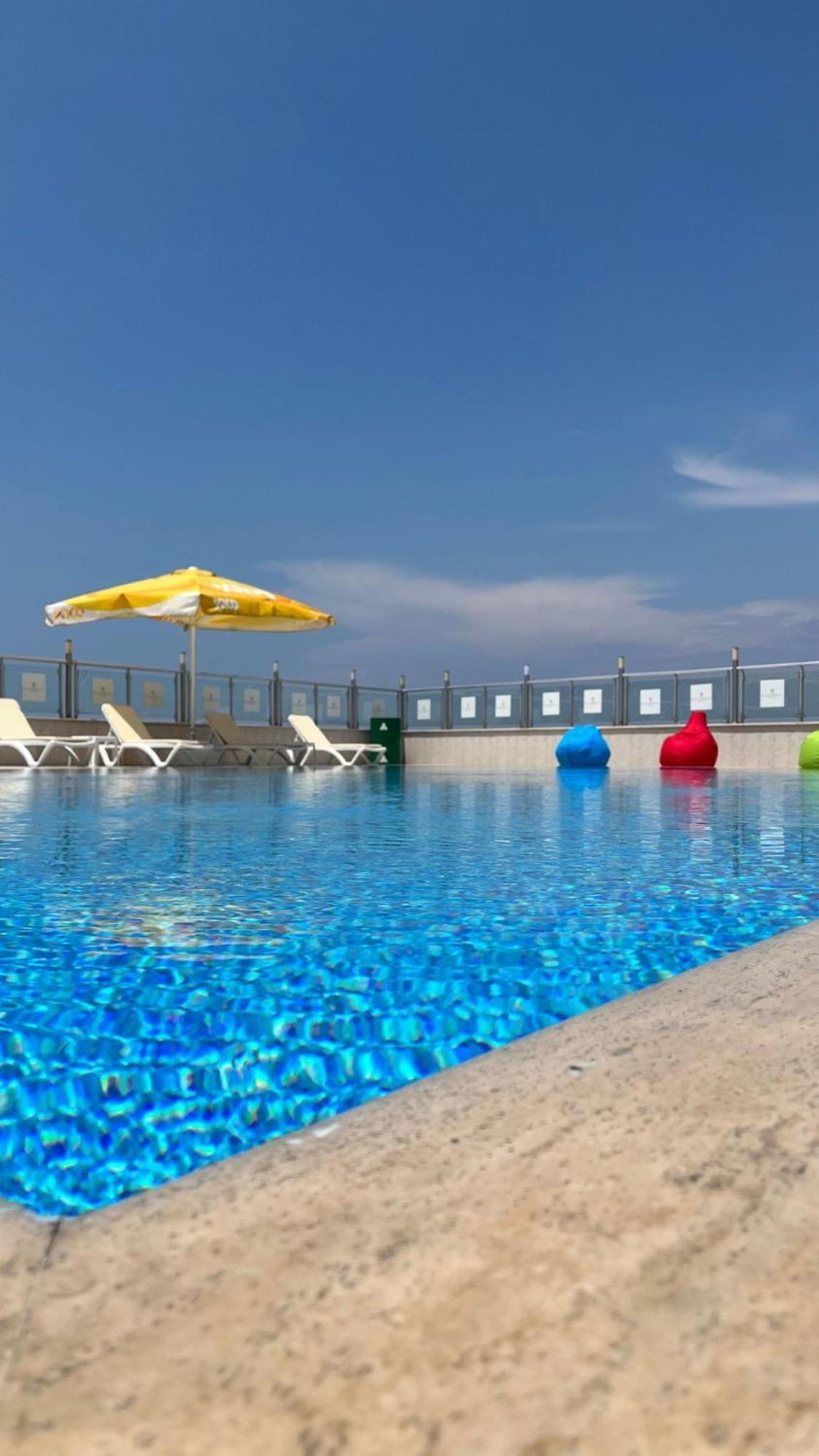Double Royal Hotel Kocaeli Exteriör bild